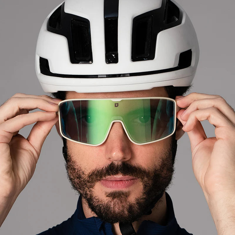 Ulac Neo Vue Otaku Photochromic Unisex Cycling Sunglasses, Off-White/Boost Blue image 5