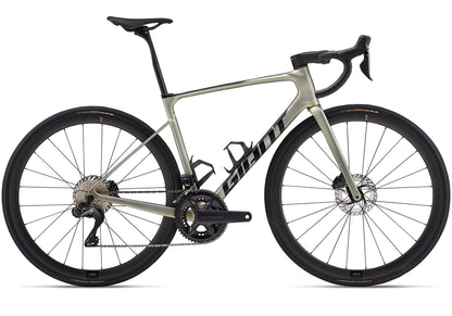 2024 Giant Defy Advanced SL 1 Golden Haze/Panther