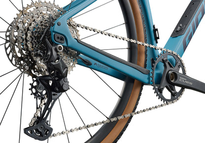 2026 Giant Revolt Advanced 3 Men's Gravel/Adventure Bike, Aquarium image 2