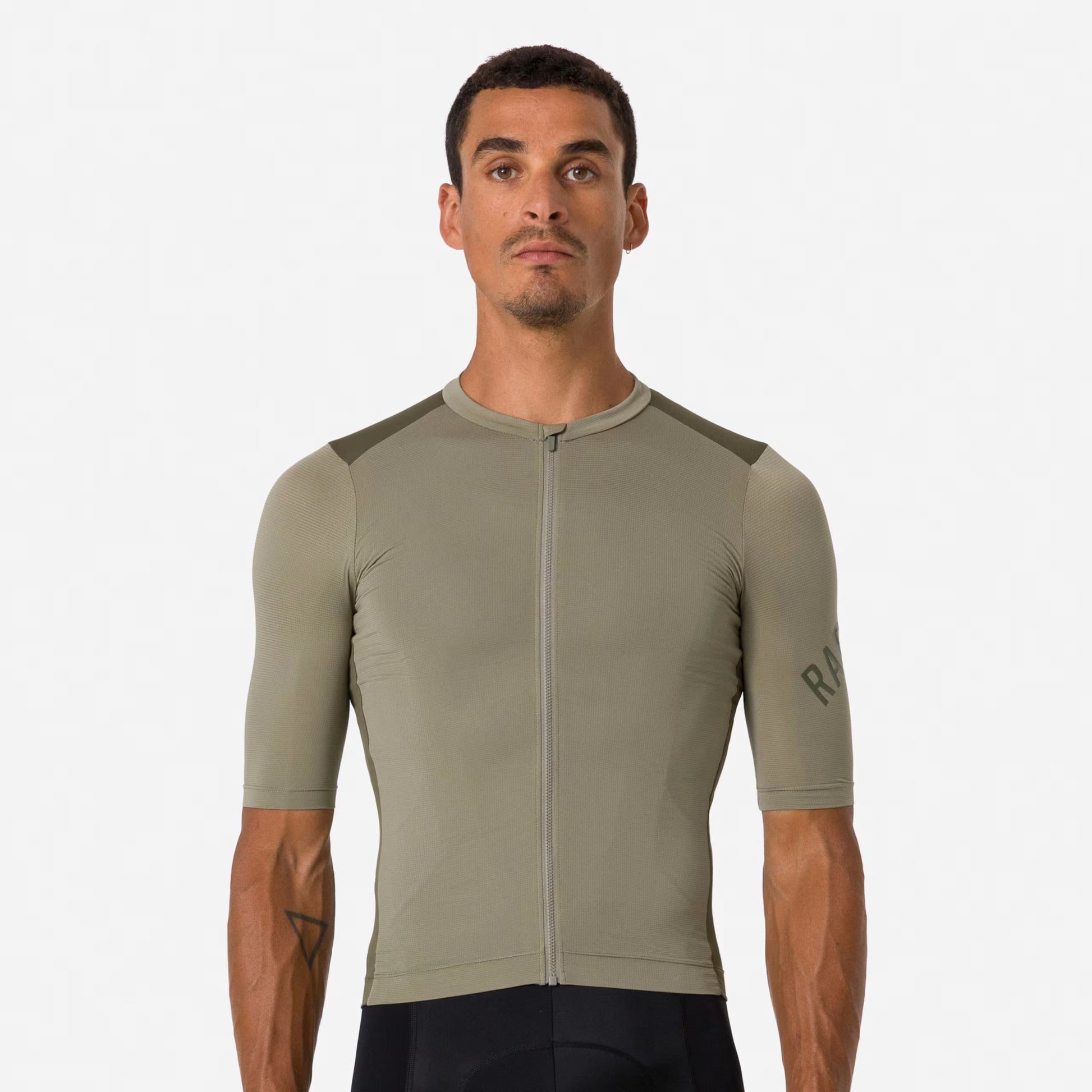 Rapha Men's Pro Team Training Jersey - Khaki BEY01XXVKLXSM,BEY01XXVKLSML,BEY01XXVKLMED,BEY01XXVKLLRG,BEY01XXVKLXLG,BEY01XXVKLXXL,BEY01XXVKL3XL image 3