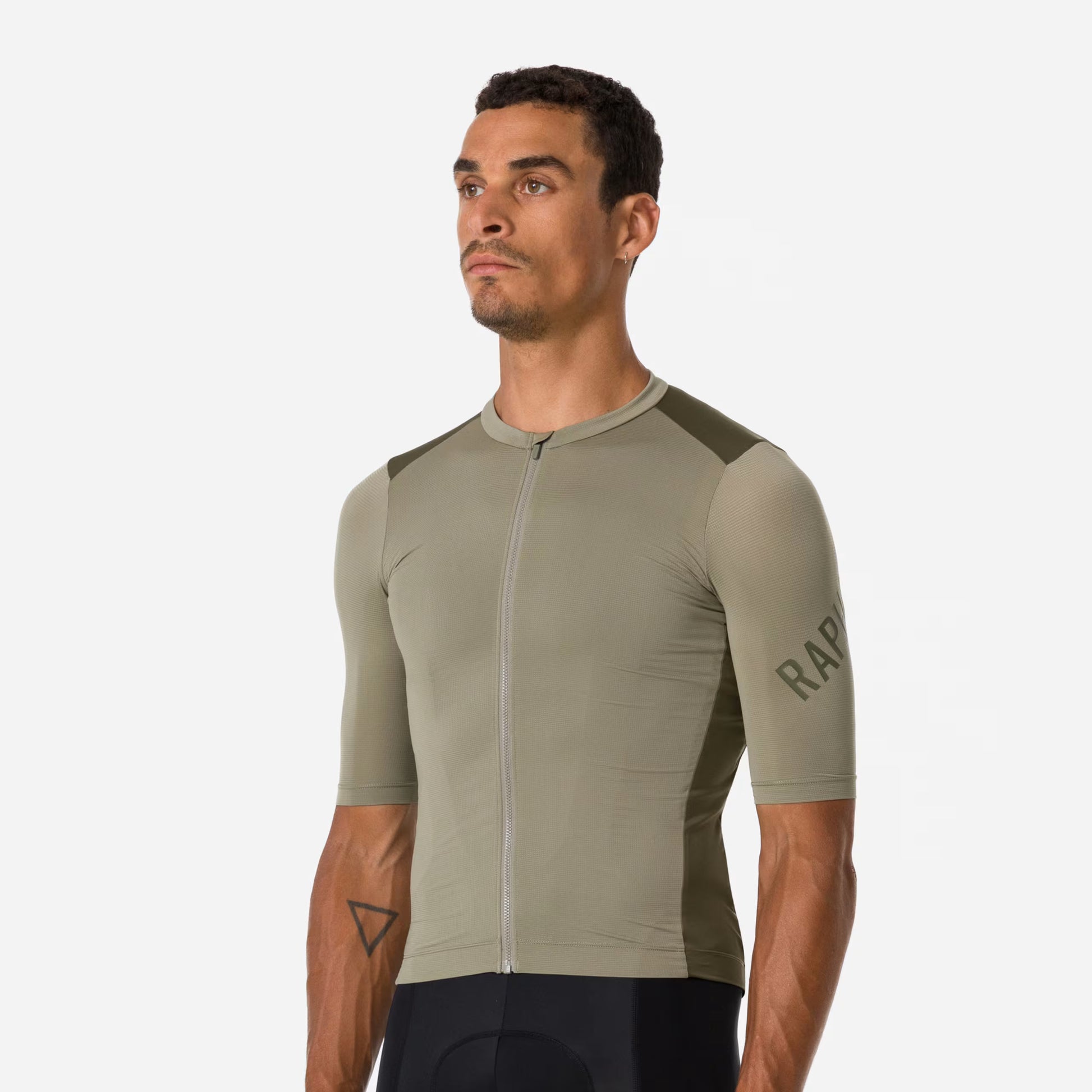 Rapha Men's Pro Team Training Jersey - Khaki BEY01XXVKLXSM,BEY01XXVKLSML,BEY01XXVKLMED,BEY01XXVKLLRG,BEY01XXVKLXLG,BEY01XXVKLXXL,BEY01XXVKL3XL image 4