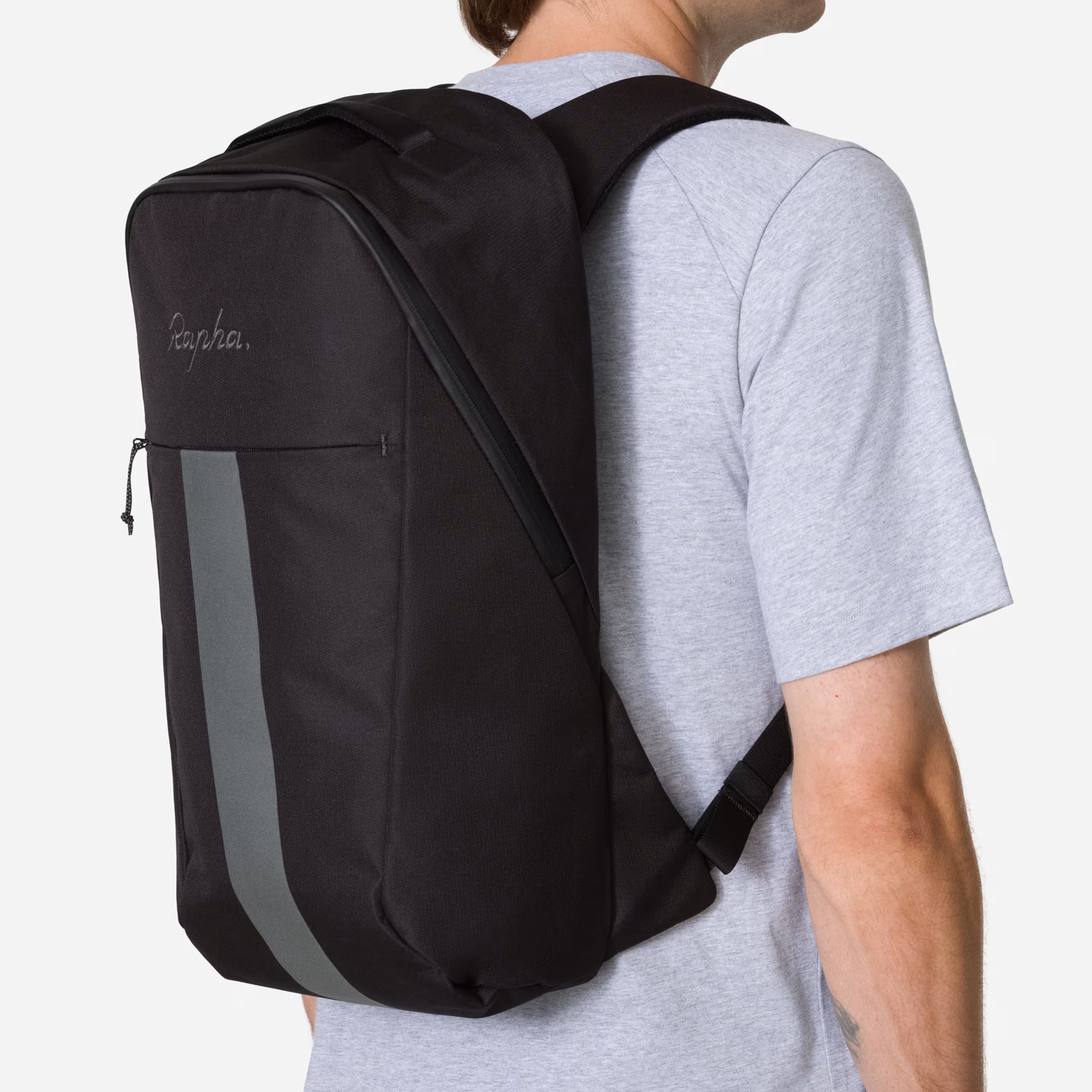 2026 Rapha Domestique Backpack 16 Litre, Black/Carbon Grey CQI01XXBBGXXX image 3