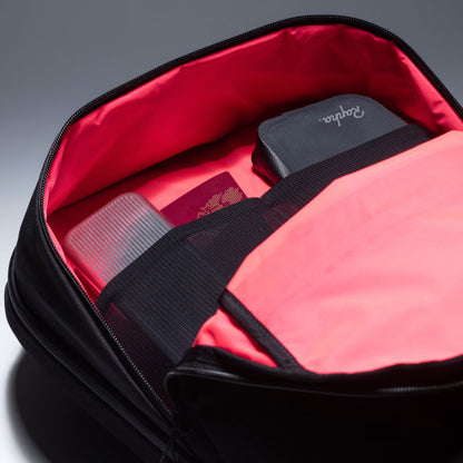 2026 Rapha Domestique Backpack 16 Litre, Black/Carbon Grey CQI01XXBBGXXX image 5