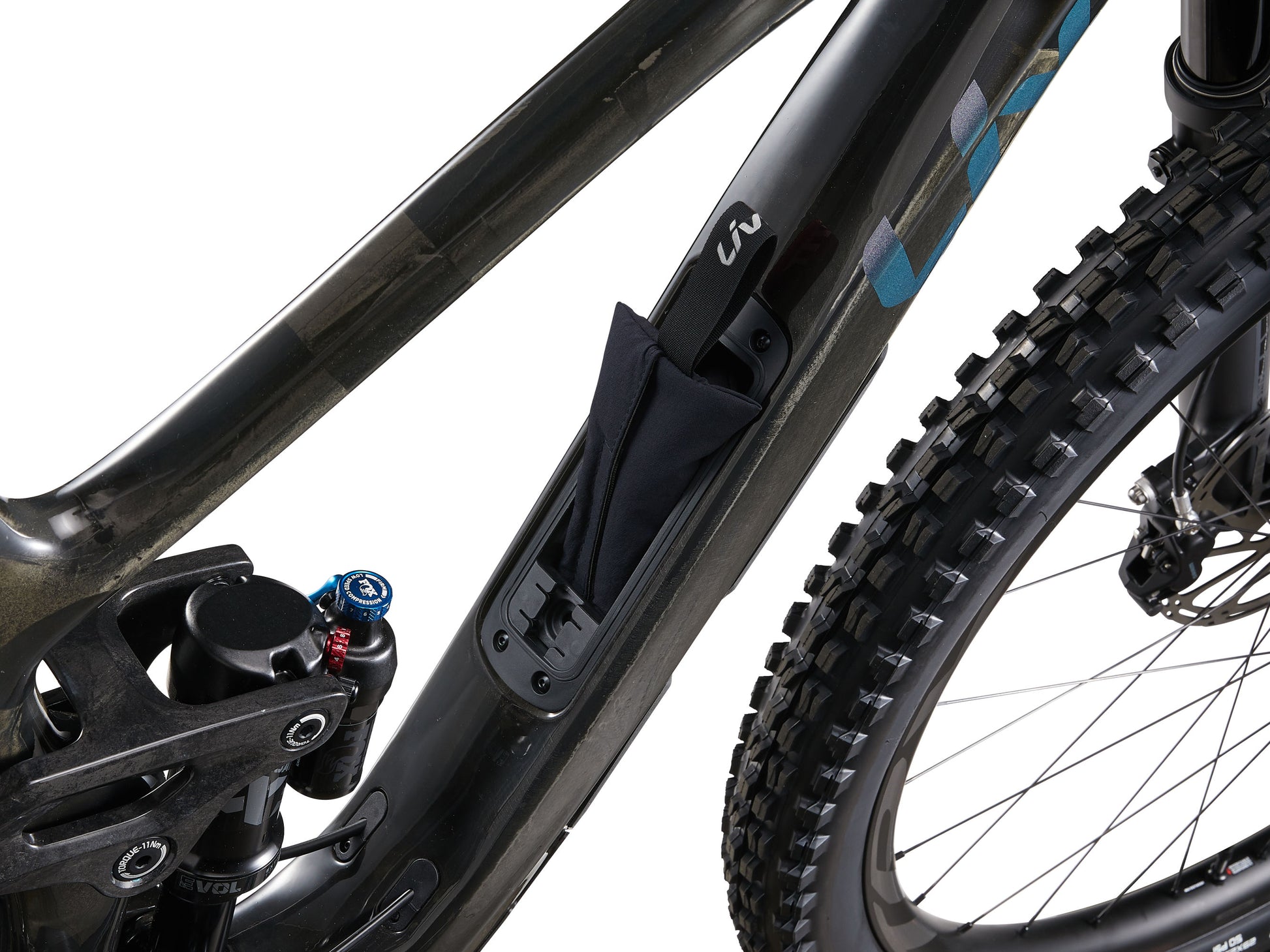 Giant Liv Intrigue LT Advanced Pro 1 Women's Mountain Bike, Raw Carbon image 4