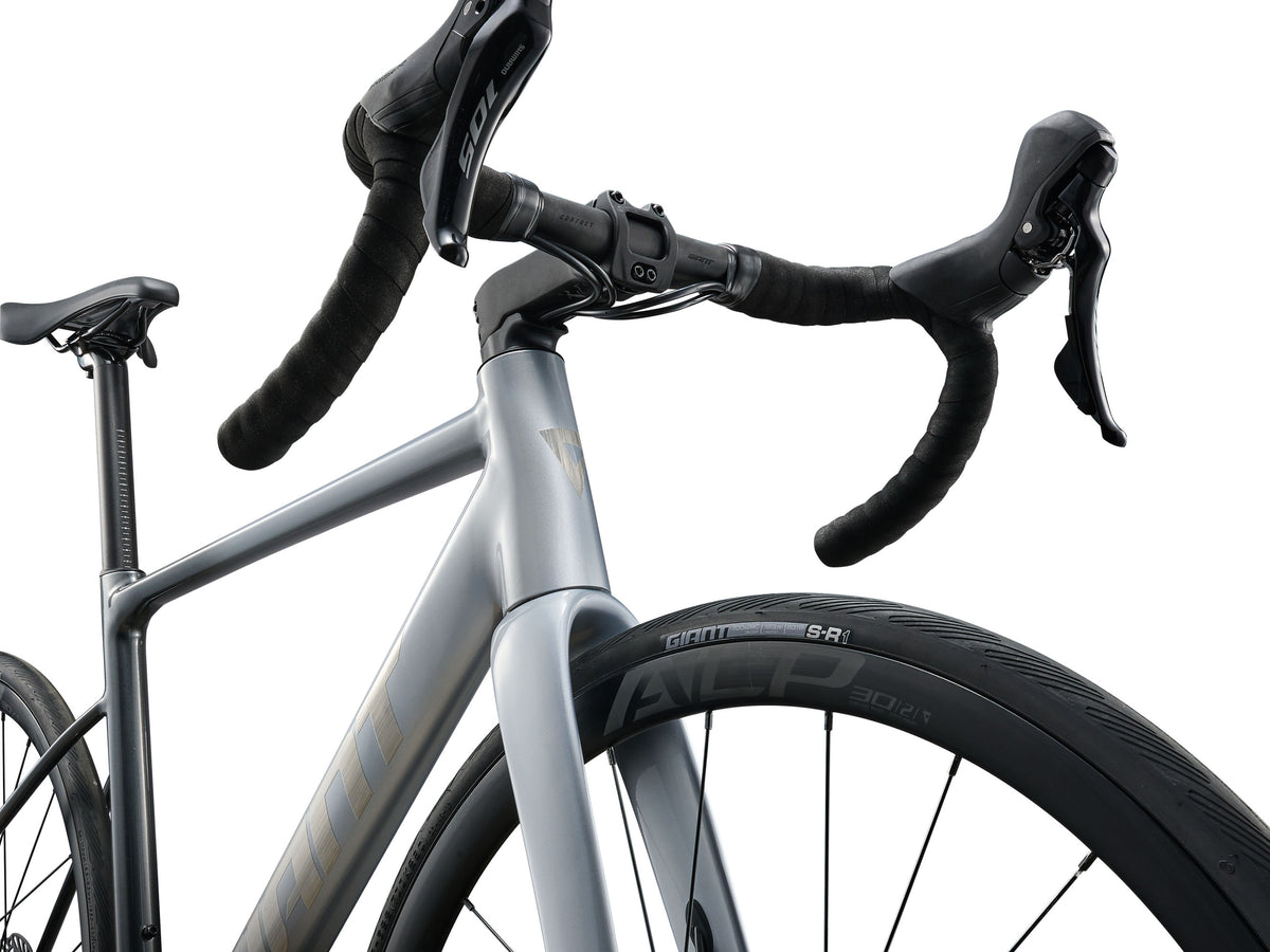 2026 Giant Contend SL0 Men's Road Endurance Bike, Silver/Charcoal image 7