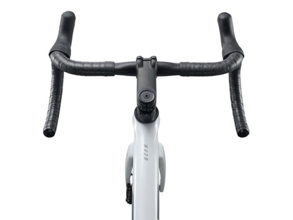 2027 Giant Defy Advanced 2 Men's Endurance Road Bike, Pearl White Image 4