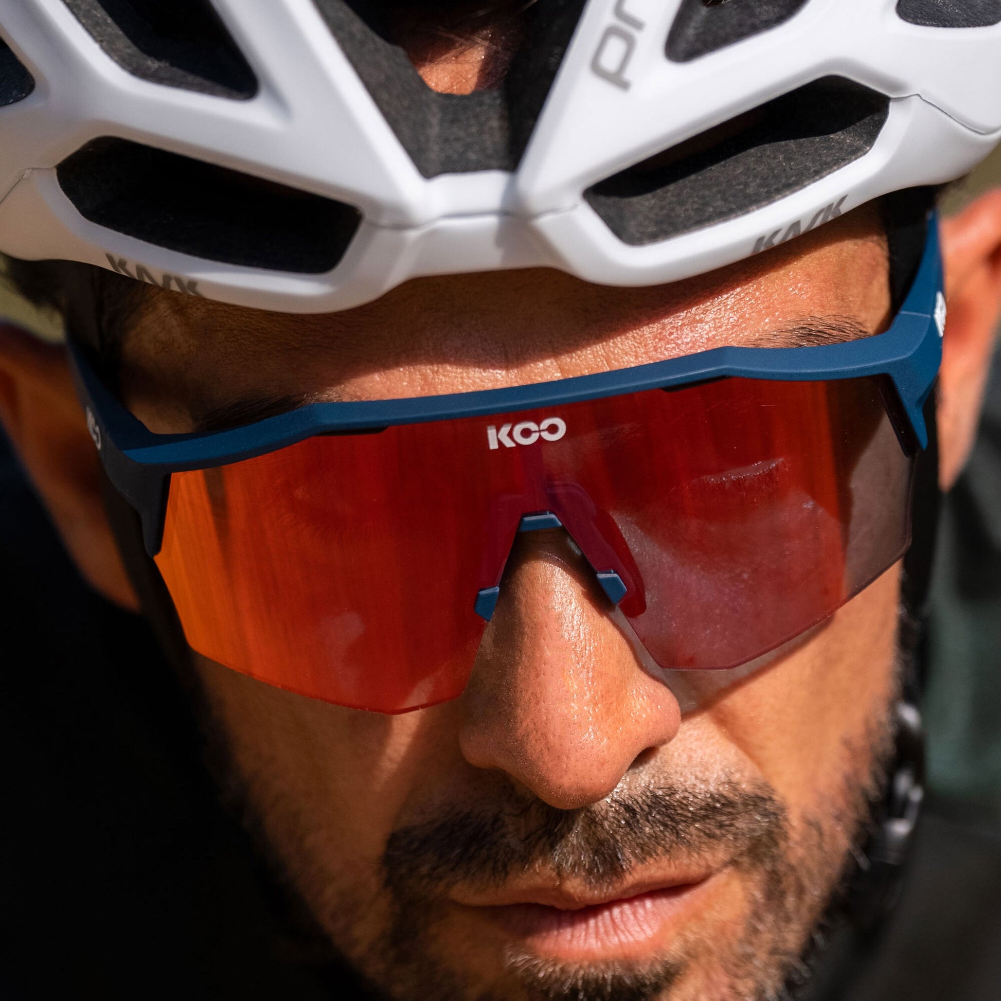 Koo ALIBI Dark Blue Matt with Red Photochromic Mirror Lens Cycling Sunglasses - Large image 7