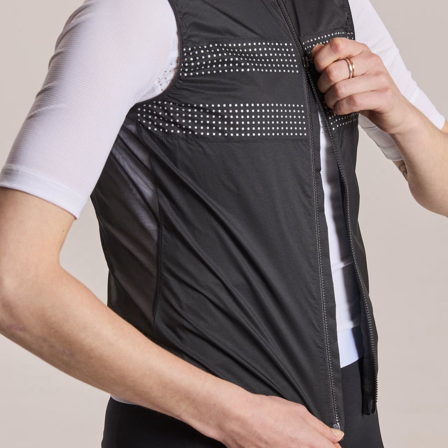 Rapha 2026 Women's Brevet Wind Cycling Gilet III, Black image 4
