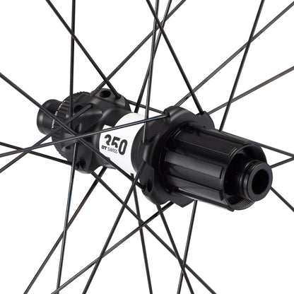 Specialized Roval Alpinist CL II 700c Carbon Clincher Wheelset image 3