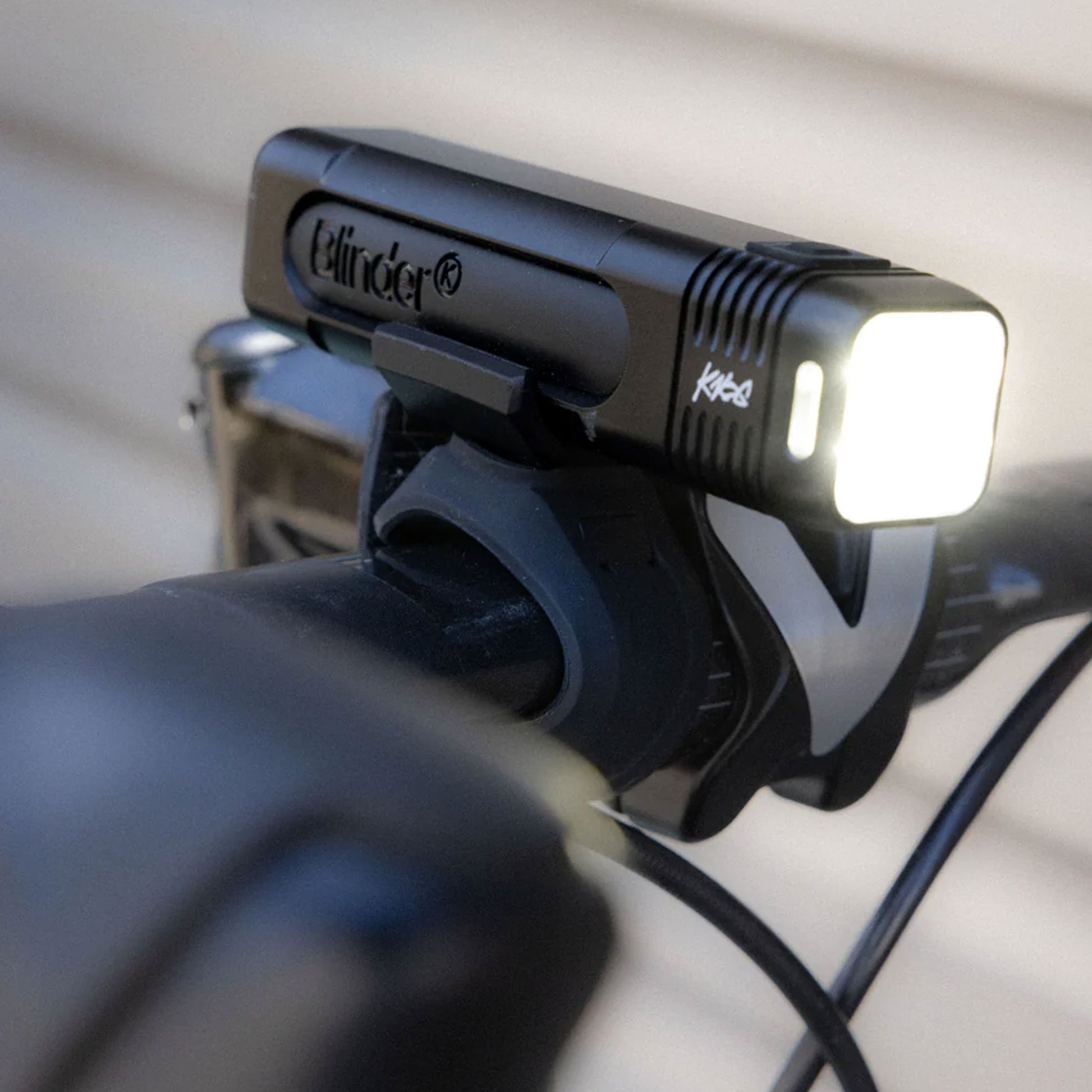 Blinder 1000 & Cobber Reflex Rear Bike Light Set image 3
