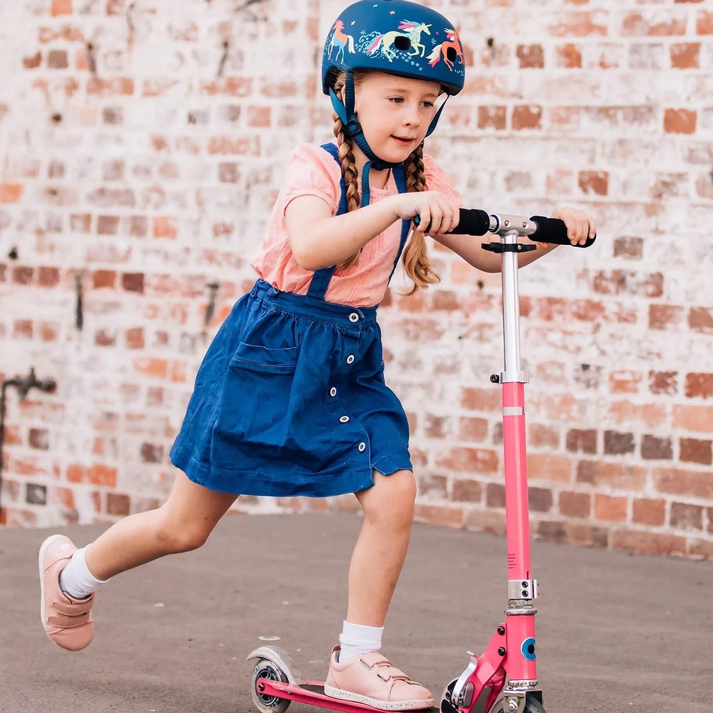 Micro Unicorn Children's Helmet with LED Light image 4