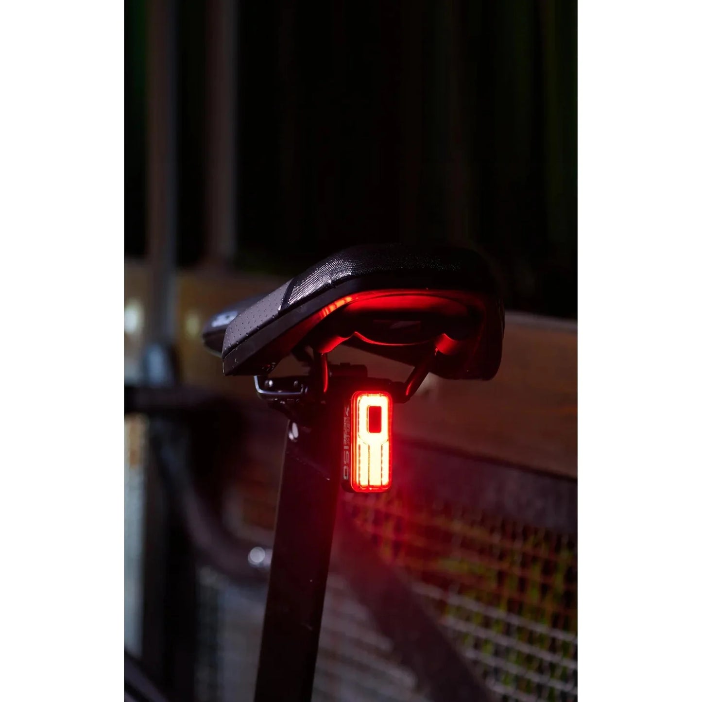 Moon Rigel Pro Front 1000 Lumen & Helix Sense 150 Lumen Rear Light Set image 2