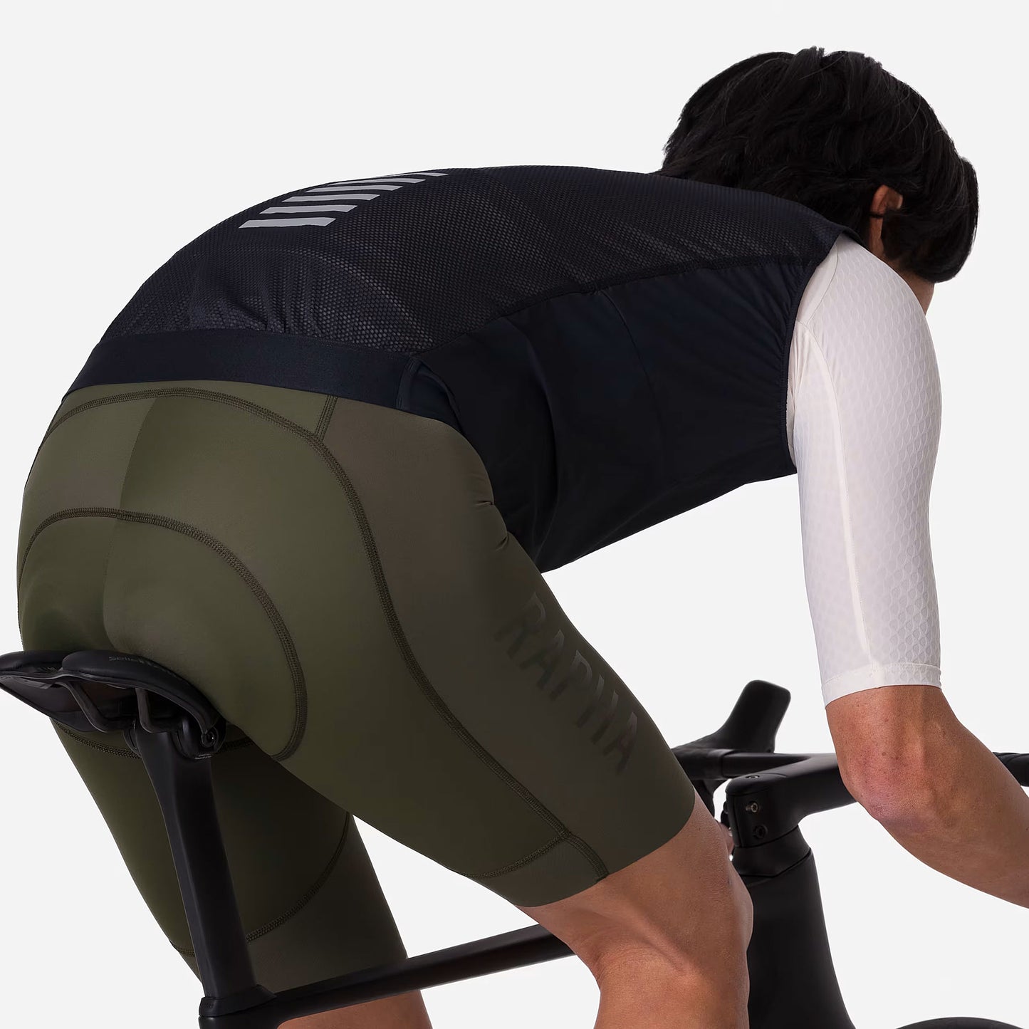 Rapha Men's Pro Team Gilet II, Black/Silver detail