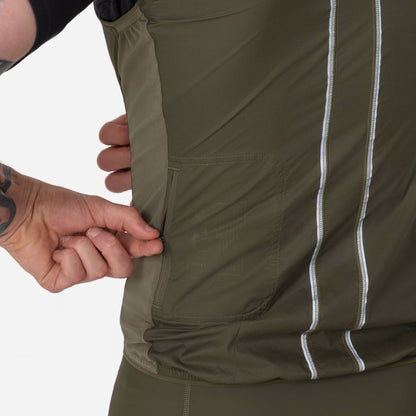 Rapha Men's Brevet Element Gilet, Kalamata / Deep Depths detail 1