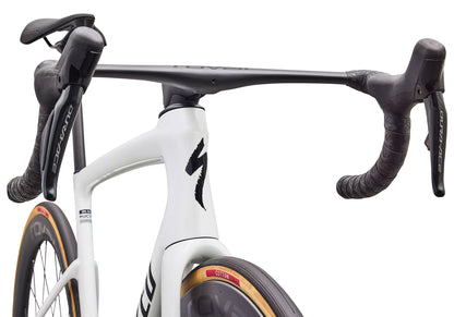 2027 Specialized Tarmac SL9 S-Level Shimano Dura-Ace Di2 Unisex Road Bike, Gloss White Silver Metallic / Tarmac Black image 4