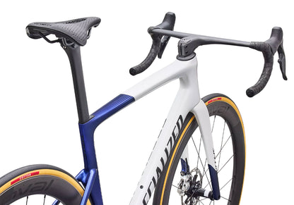 2027 Specialized Tarmac SL9 S-Level SRAM RED AXS Unisex Road Bike, Gloss White / Majesty Blue Metallic / Black image 4