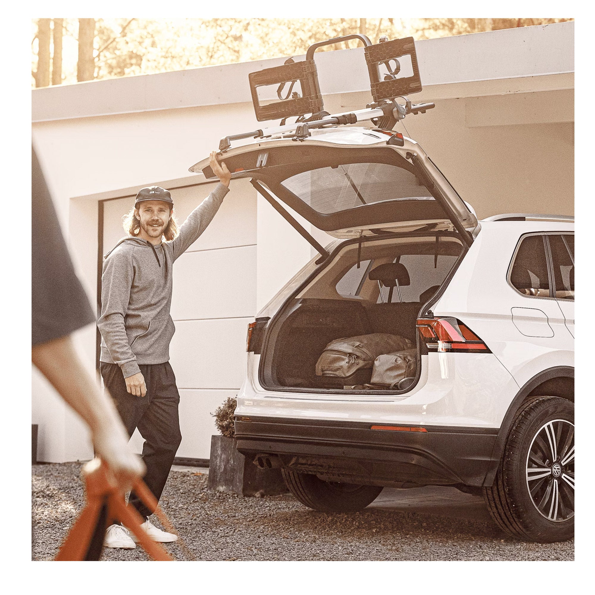 Thule OutWay Platform 2 Bike Car Rack Hatchback Mount