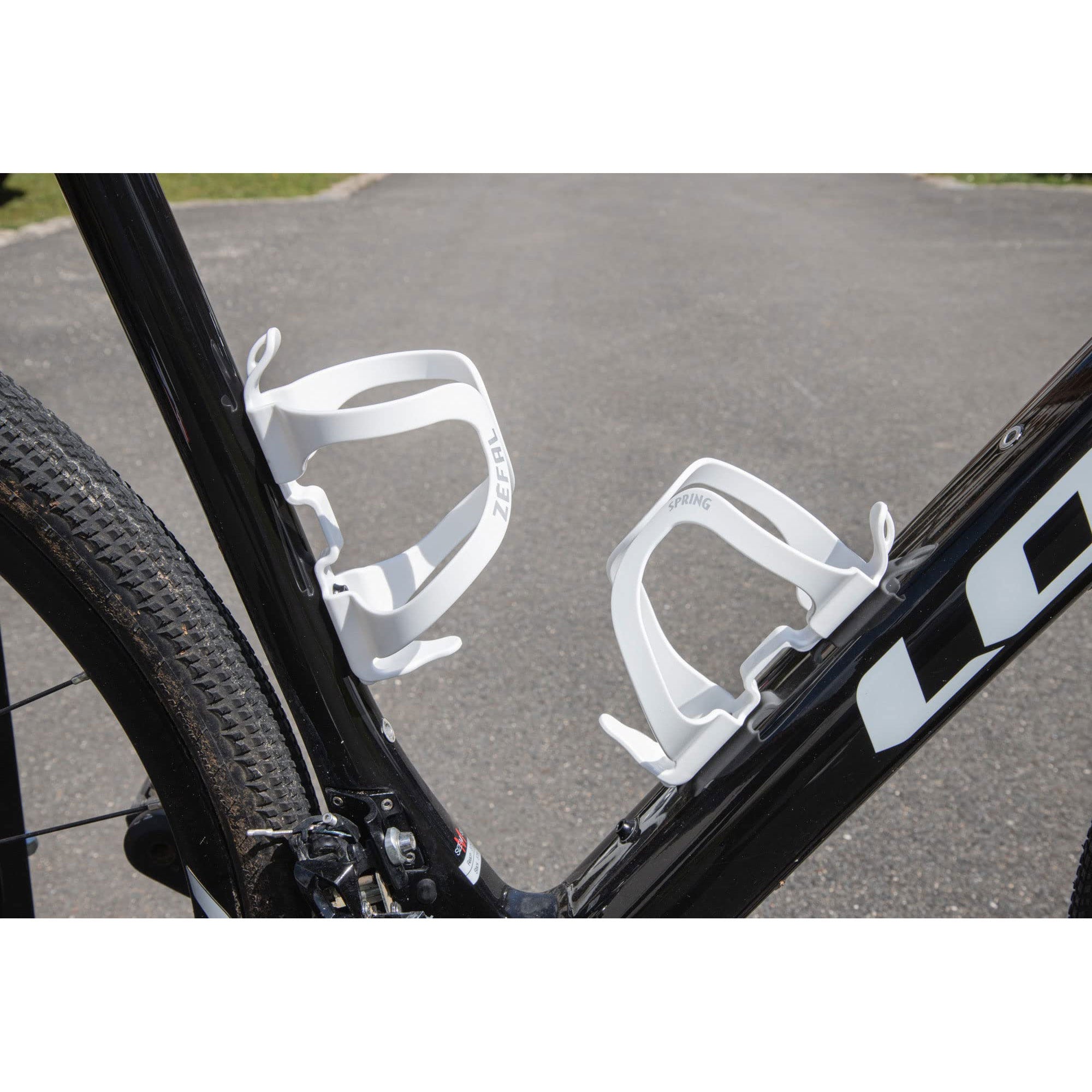 Zefal Spring Bottle Cage, White – woolyswheels.com.au